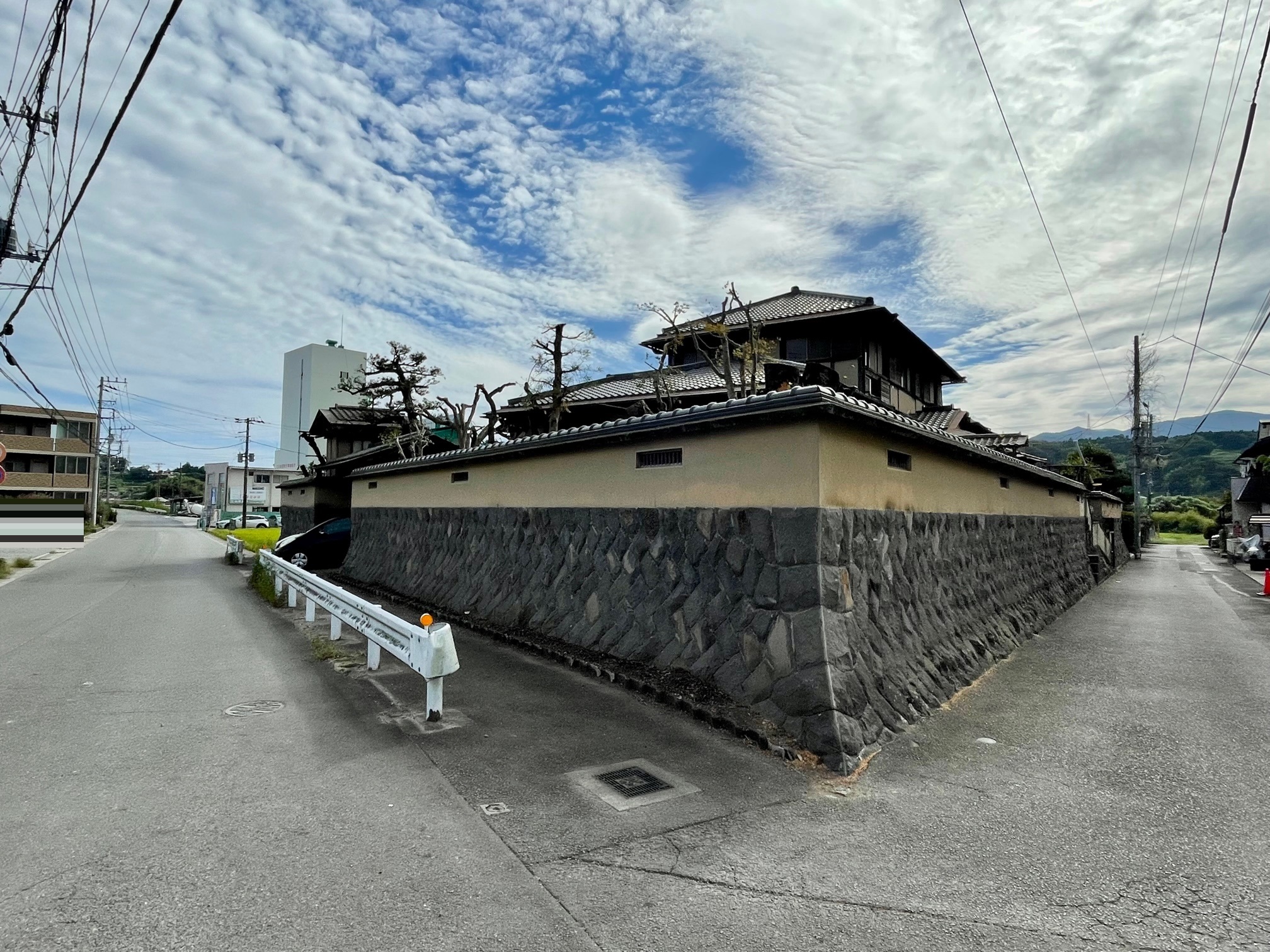 美しい自然に囲まれ、田園風景の広がる風光明媚な中古戸建　小田原市飯田岡の画像