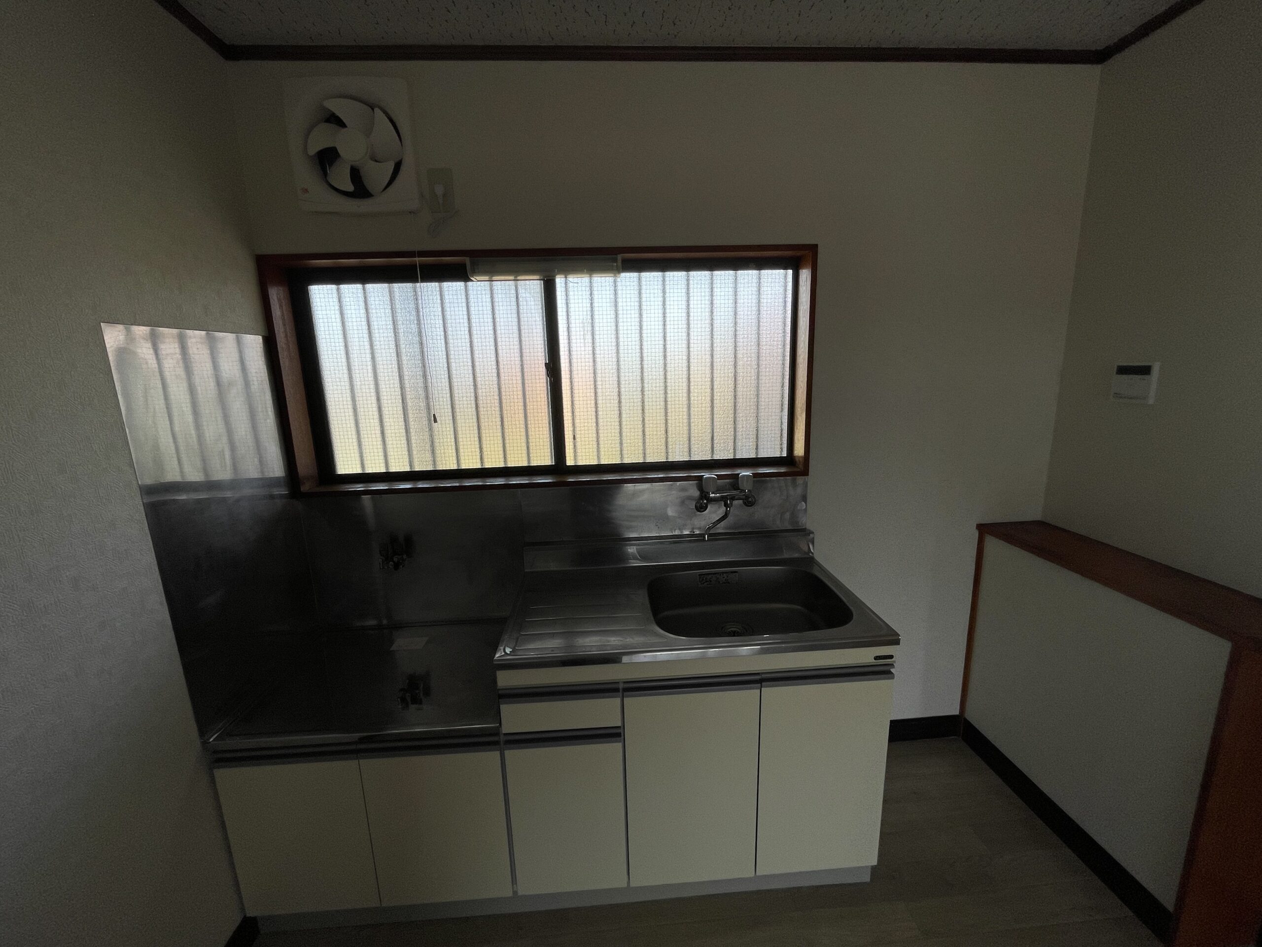 コーポ関戸　202号室の画像