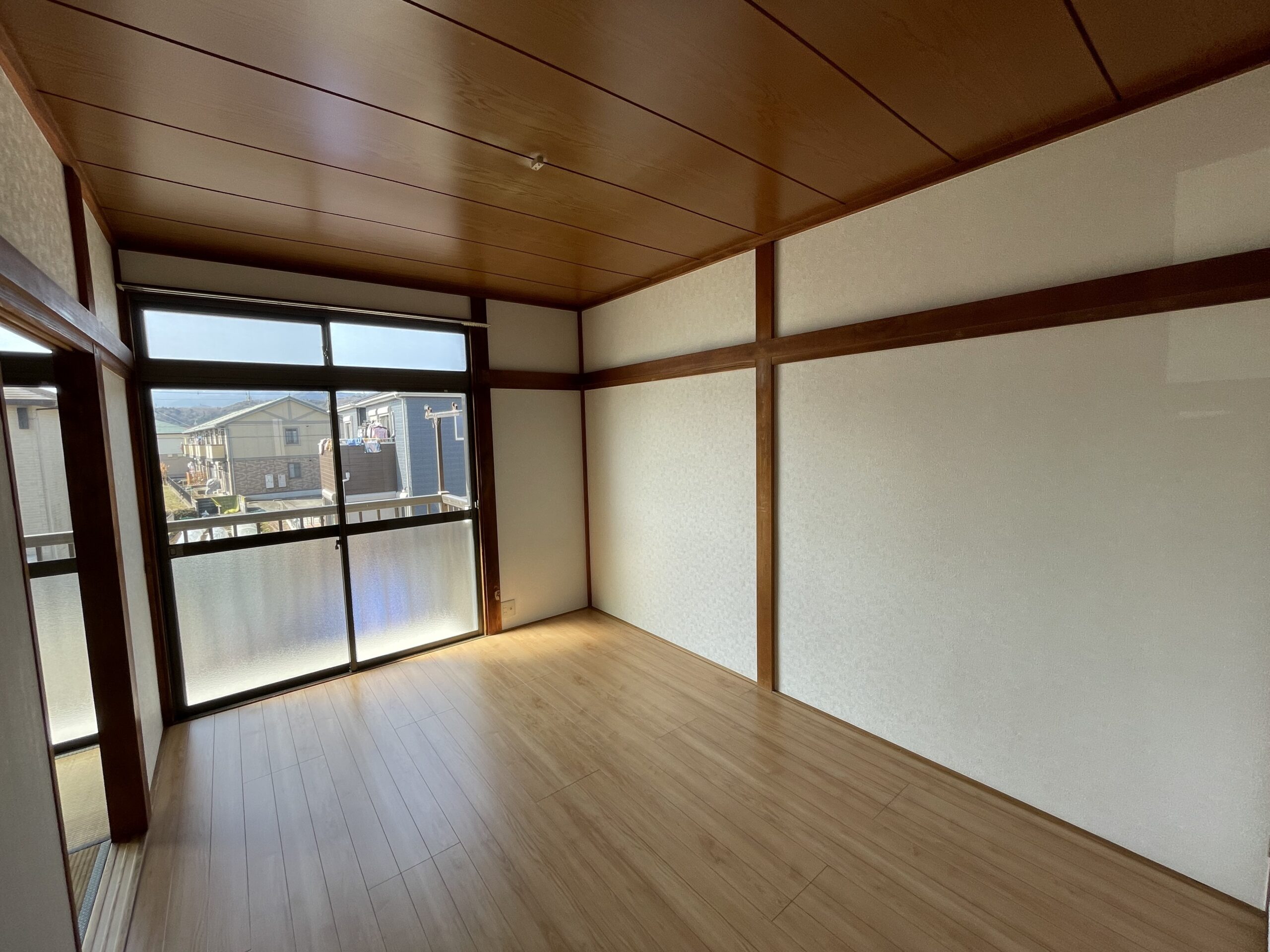 コーポ関戸　202号室の画像