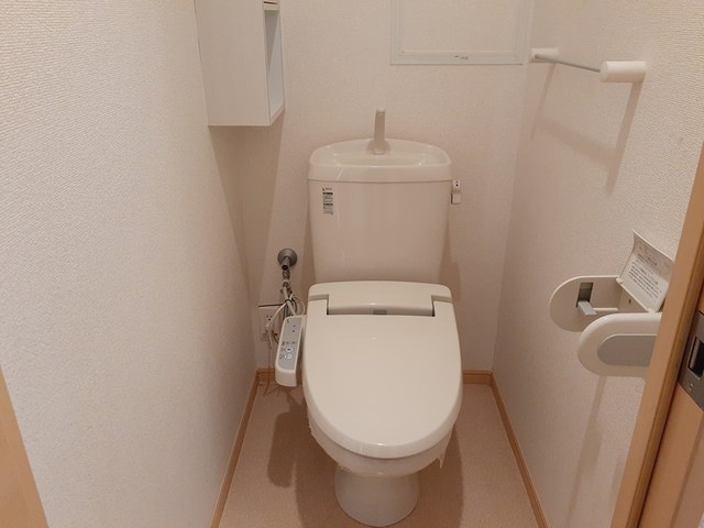 シェル・ブルー 301号室の画像