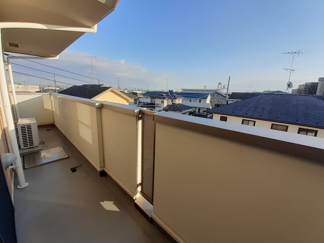 シェル・ブルー 301号室の画像