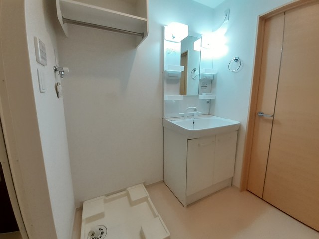 セレーノ・チェーロⅡ203号室の画像