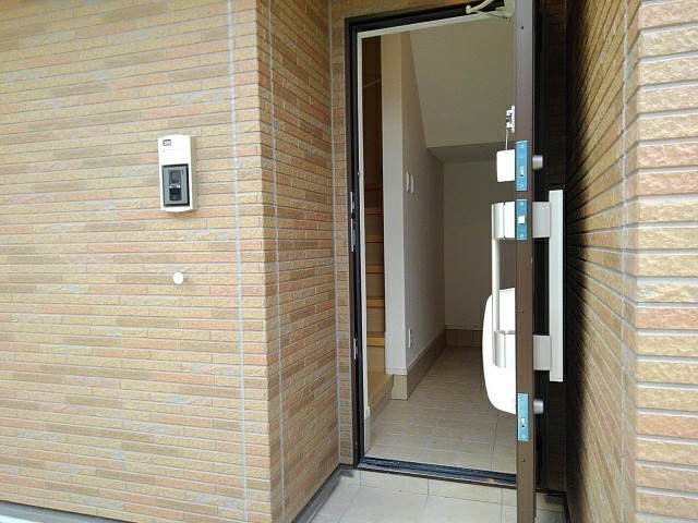 ケルンヒルズO＆M302号室の画像