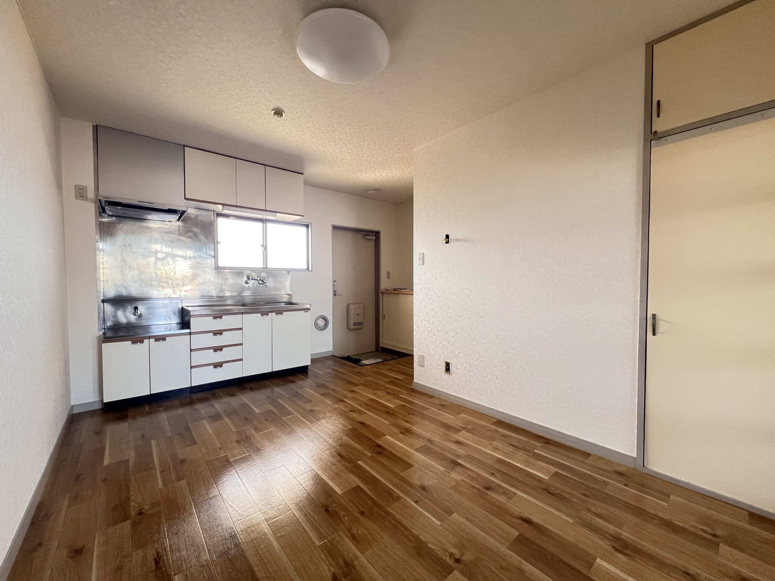 脇嶋ビル403号室の画像