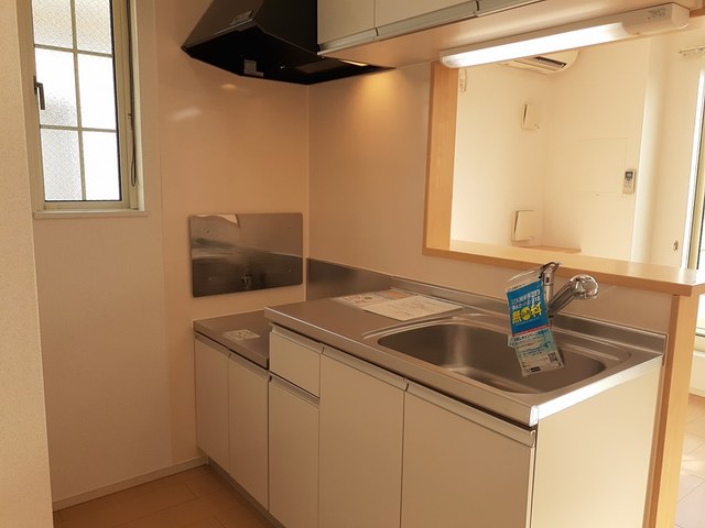 ラフレシール204号室の画像