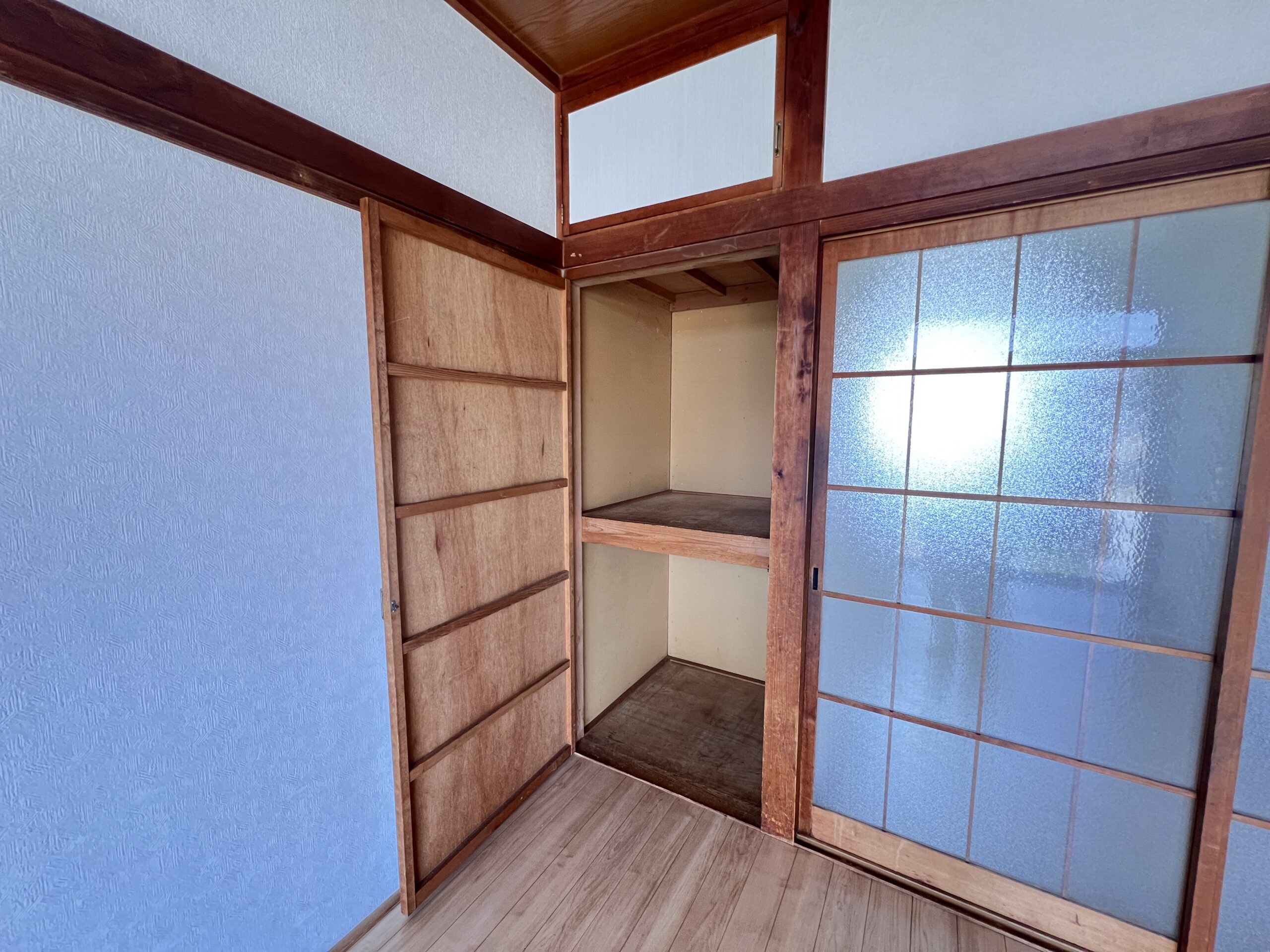コーポ関戸202号室の画像
