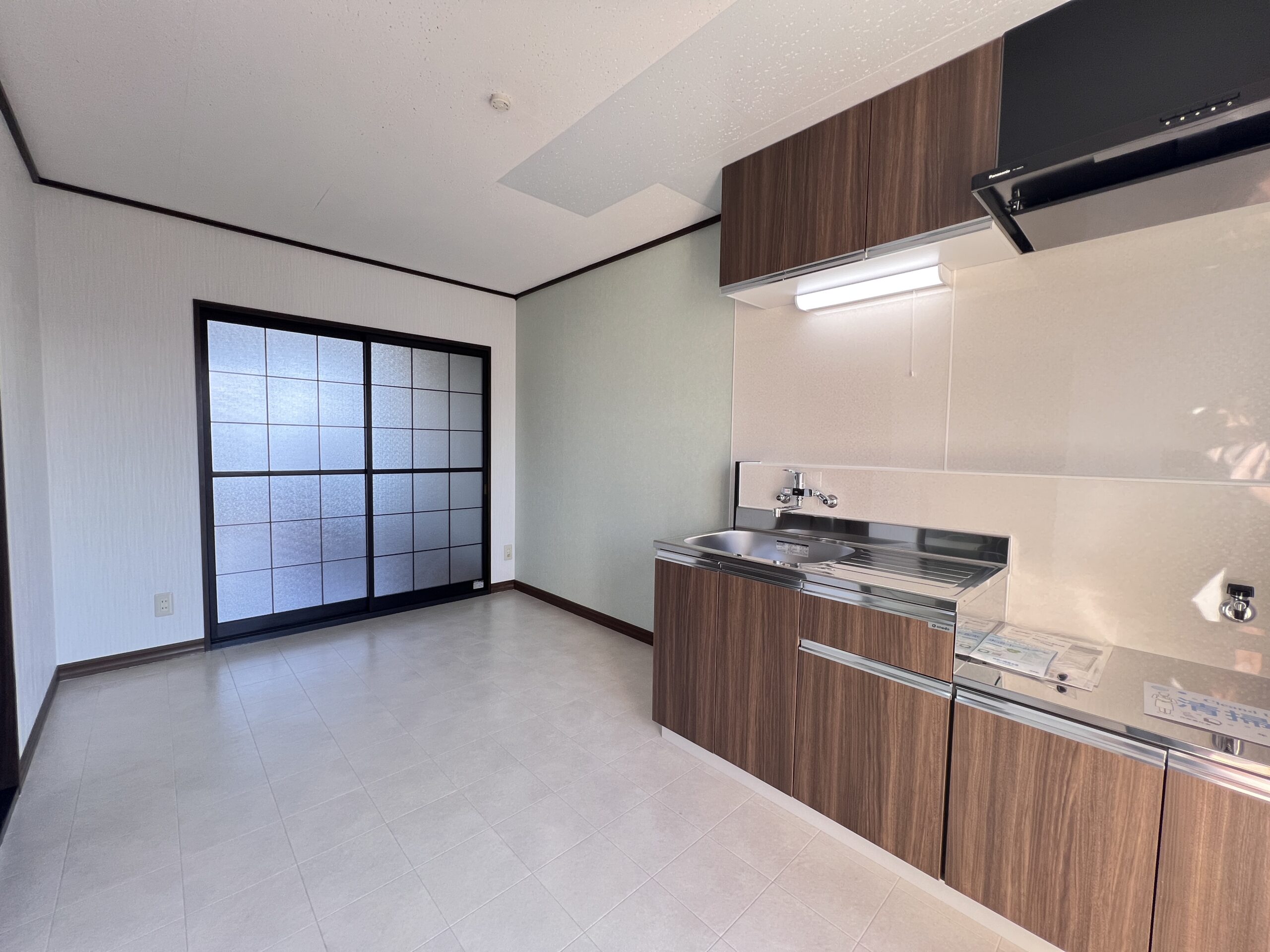 渋谷コーポB203号室の画像