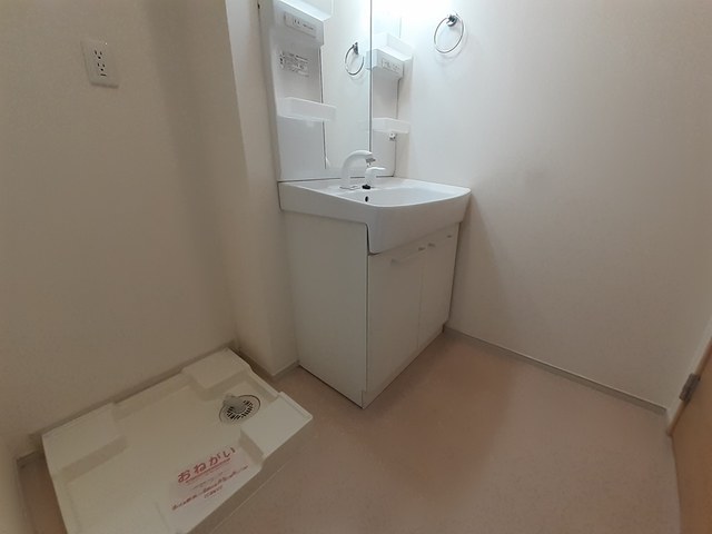 アルカディアA102号室の画像