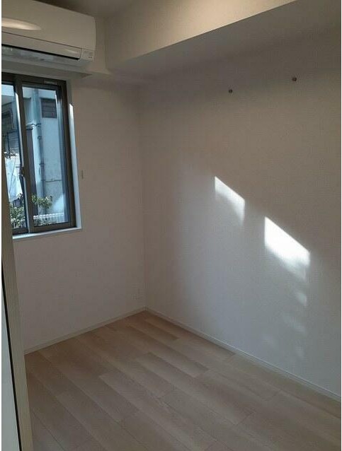 メゾン・ヴァンベール　101号室の画像