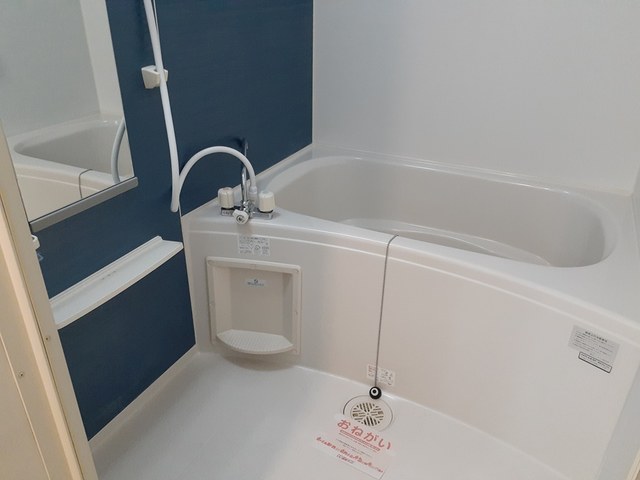 アルカディアB102号室の画像