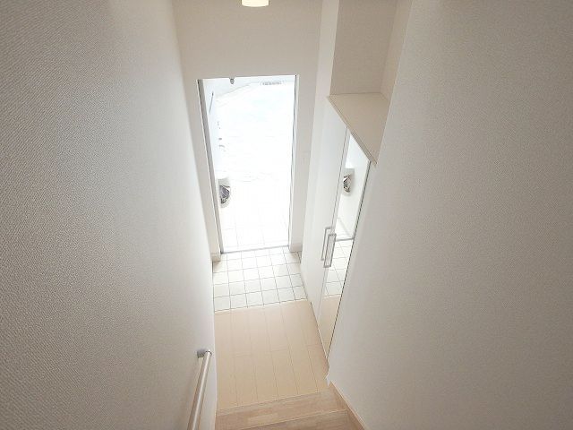 サンライズヒルⅥ201号室の画像