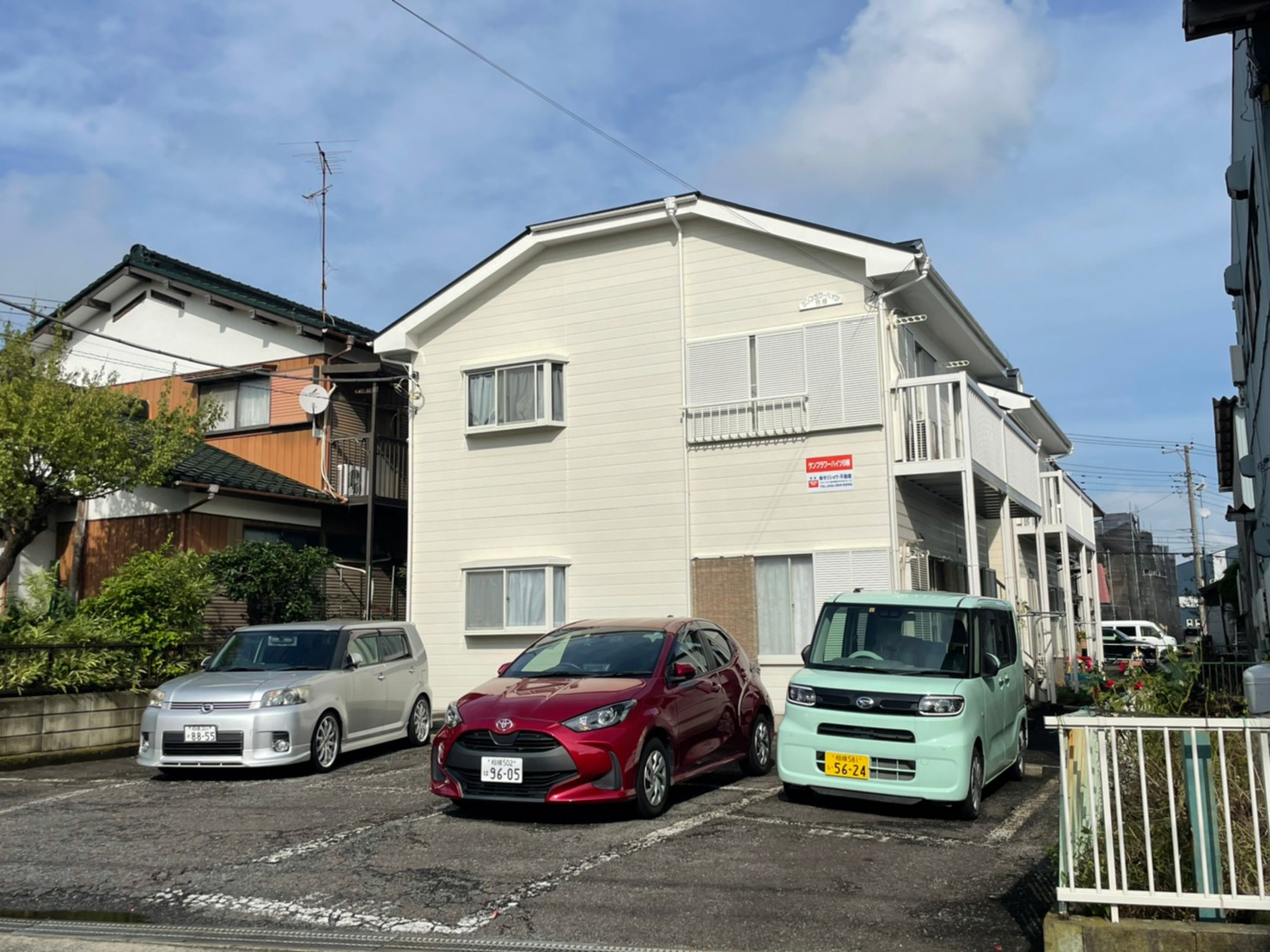 サンフラワーハイツB棟202号室の画像