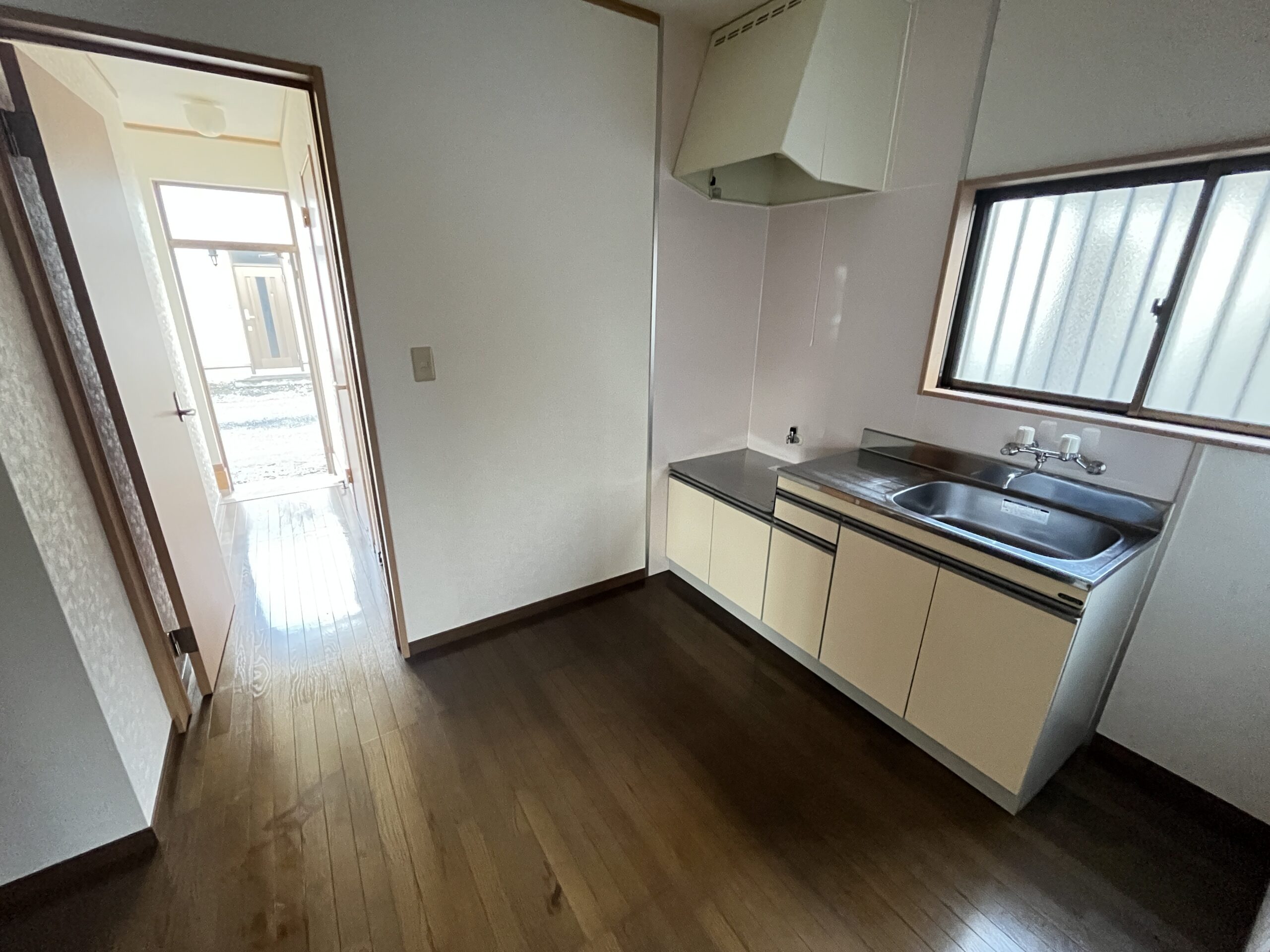 中丸貸家2号棟の画像