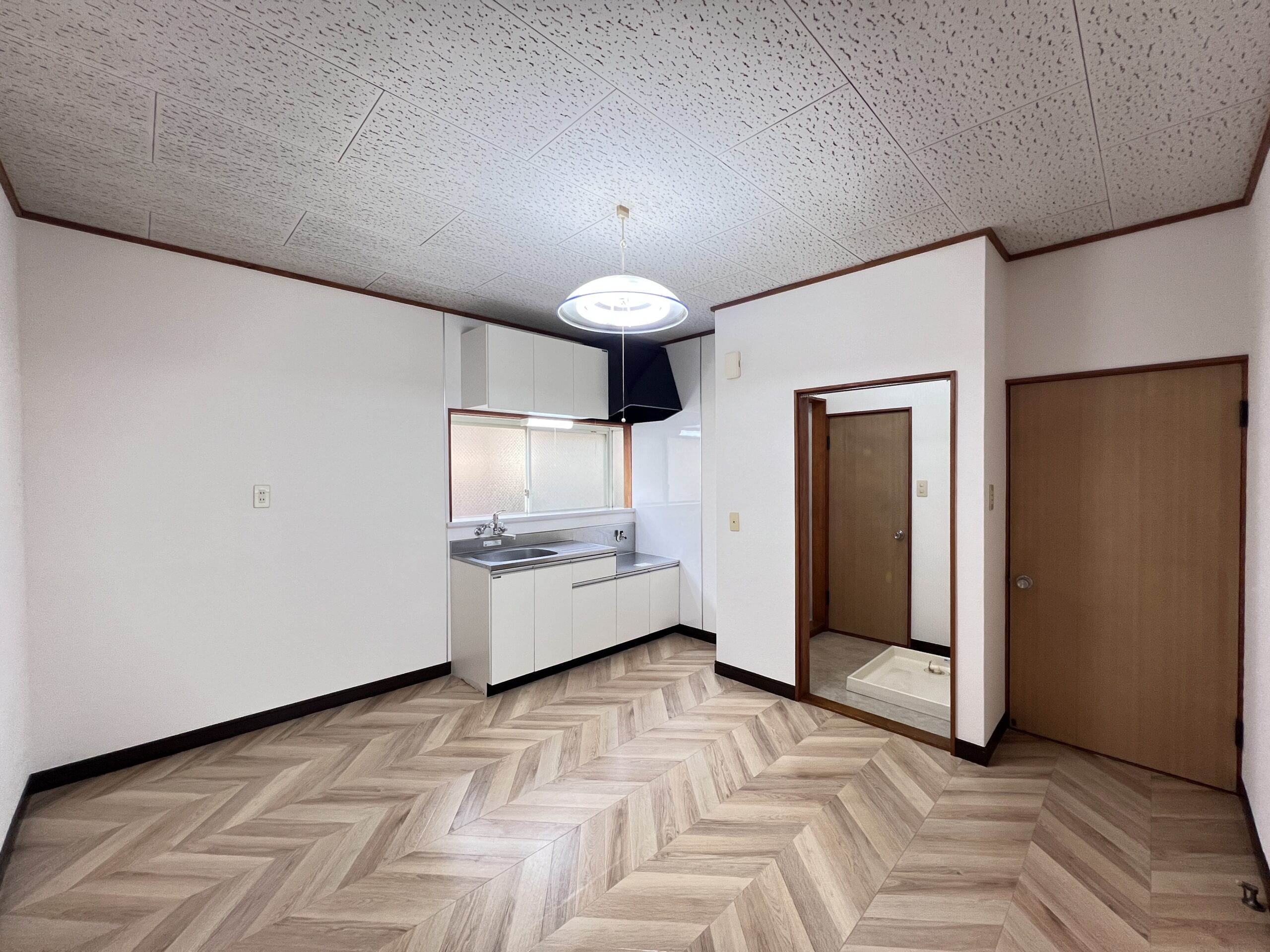 サンフラワーハイツB棟202号室の画像