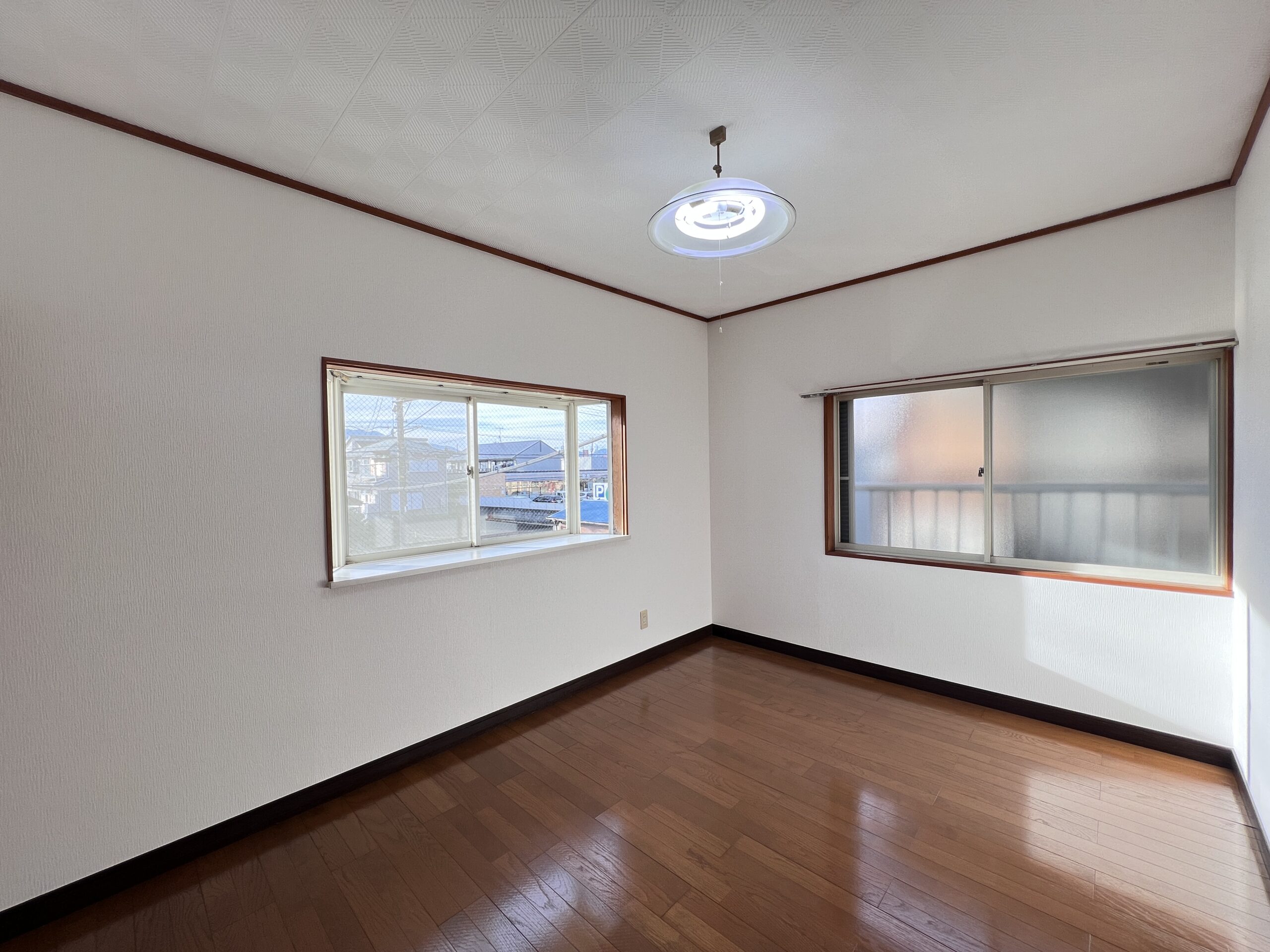 サンフラワーハイツB棟202号室の画像