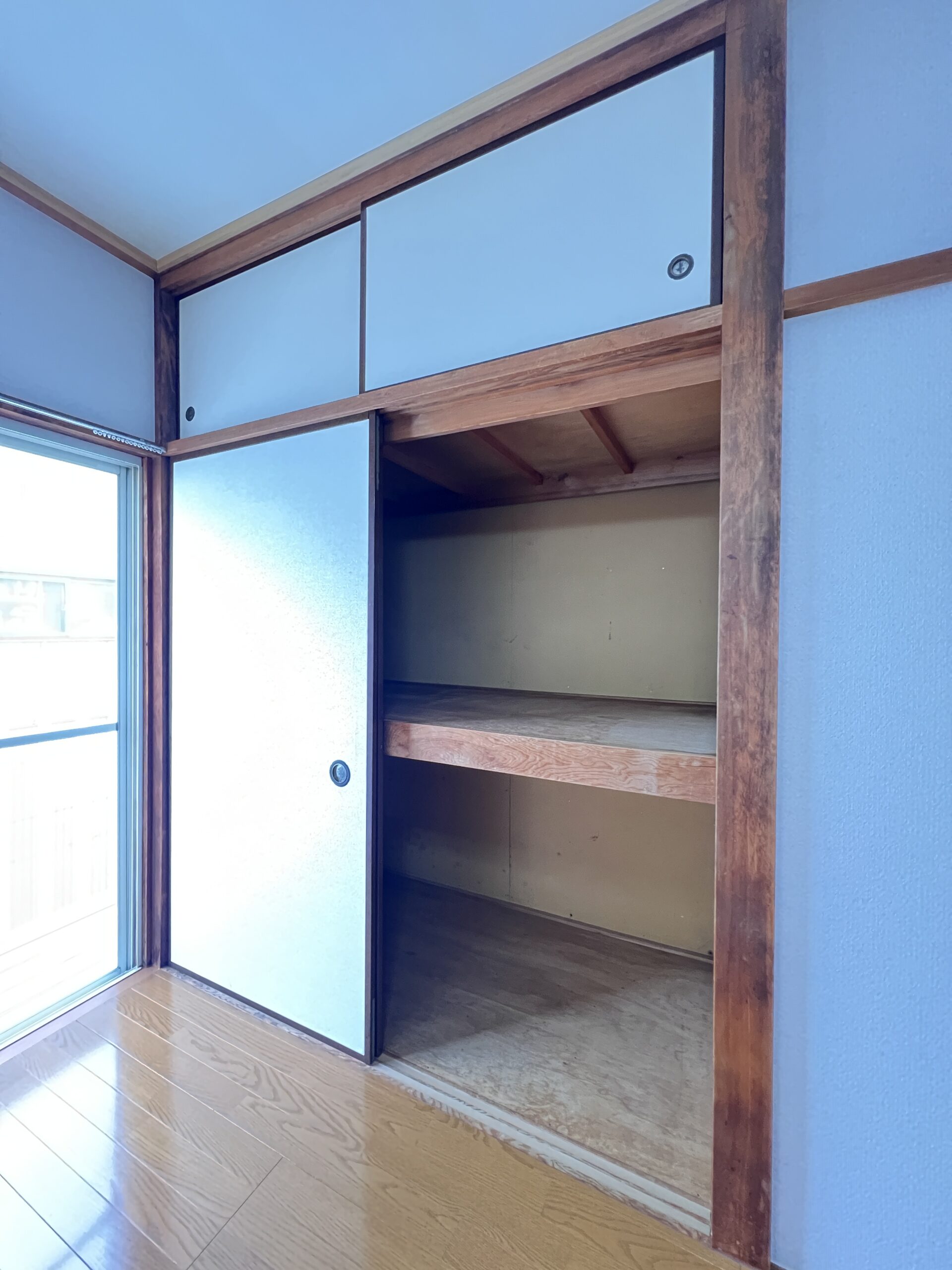 サンフラワーハイツB棟202号室の画像