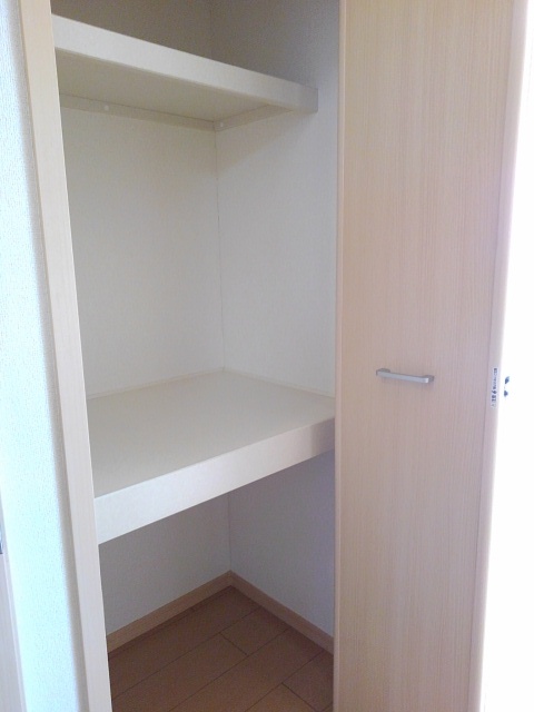 カレントガーデンC201号室の画像