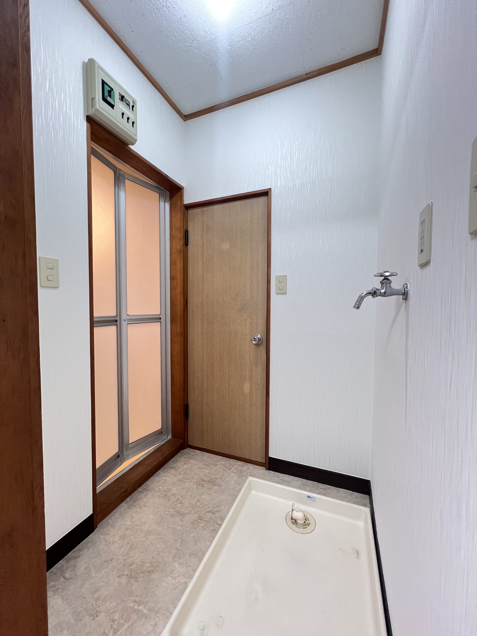 サンフラワーハイツB棟202号室の画像