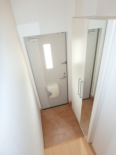 ジョイファミーユ201号室の画像