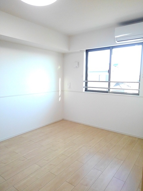 アルコバレー二Ⅲ204号室の画像