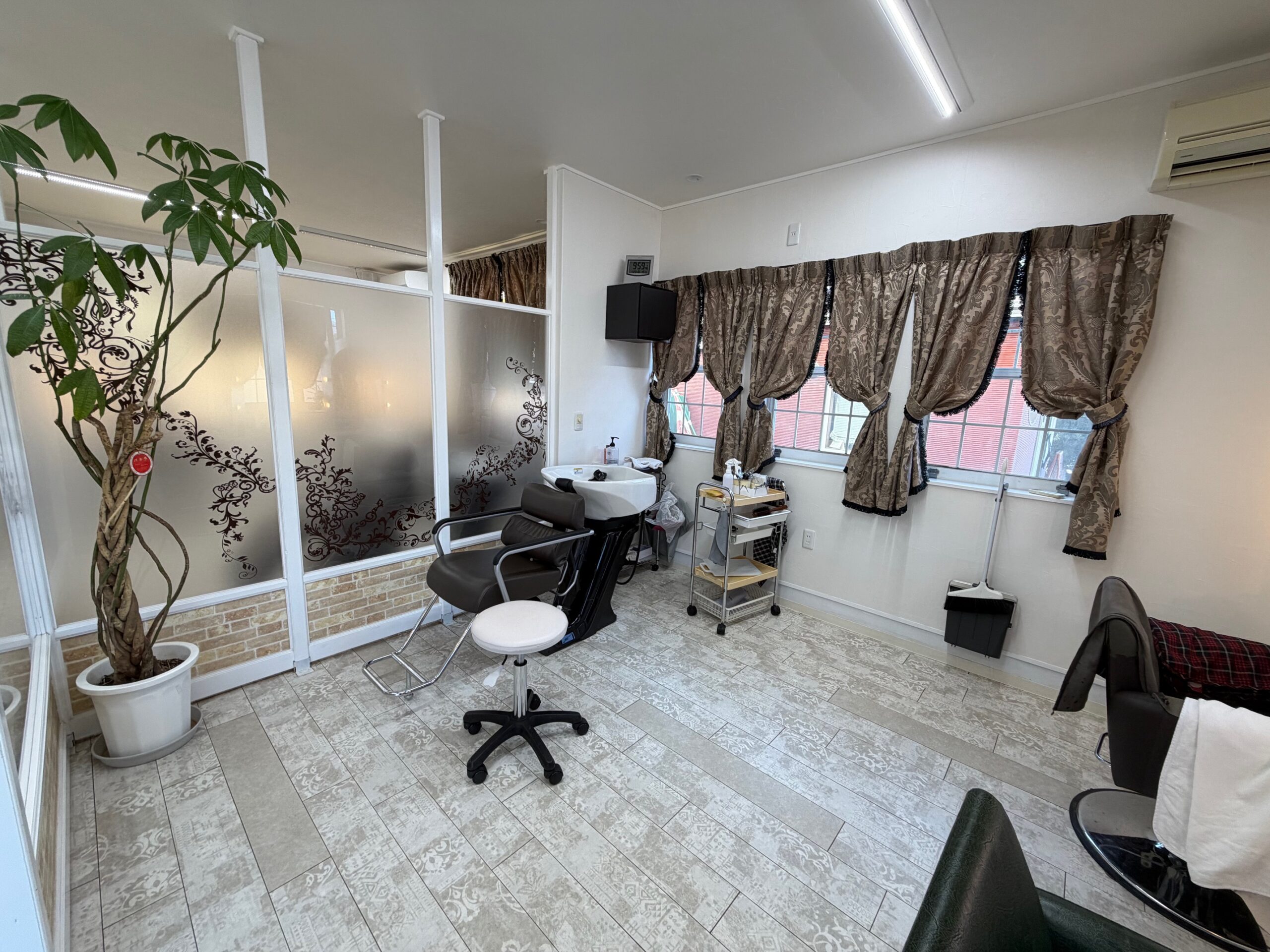 小野澤貸店舗の画像