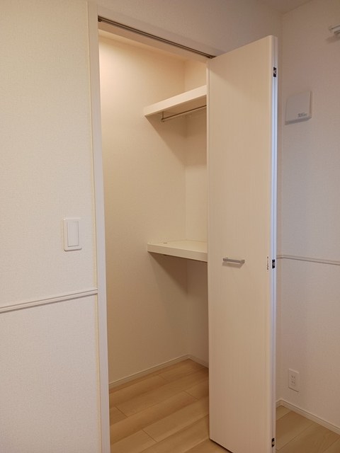 ラ　ヴィラV　204号室の画像