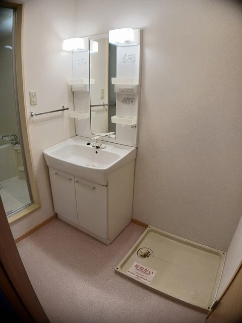 ハピネス渋谷205号室の画像