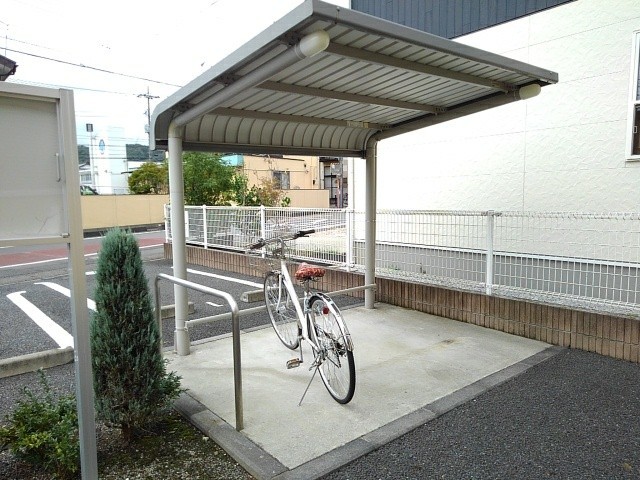 ヴァイオレットガーデン102号室の画像