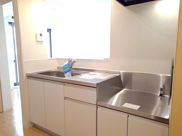 プラムパルデⅡ102号室の画像