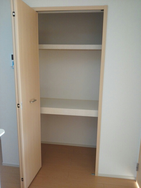 プラム・パルデ101号室の画像