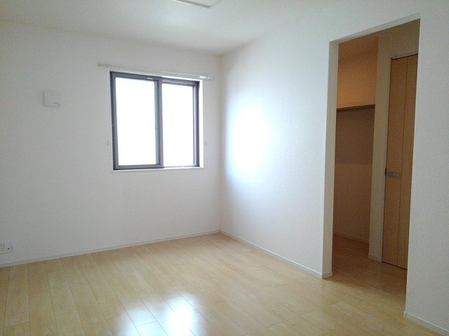 プラムパルデⅡ102号室の画像