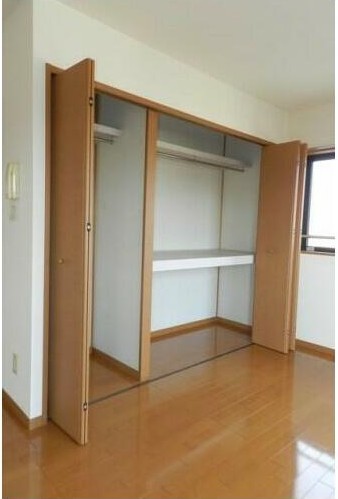 エクセラン湘南 404号室の画像